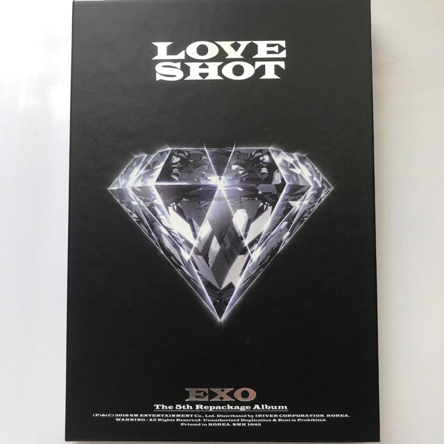 EXO(エクソ)のLOVE SHOT&UNIVERSE エンタメ/ホビーのCD(K-POP/アジア)の商品写真