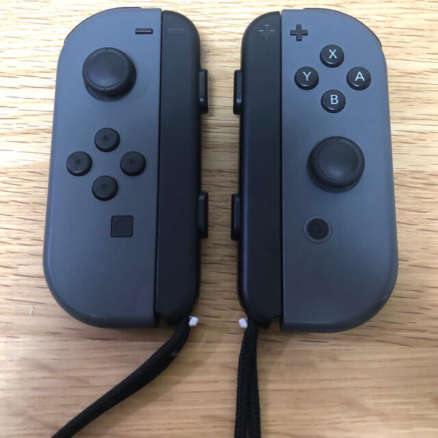 ゲームソフト/ゲーム機本体Nintendo Switch Joy-Con ストラップ付き