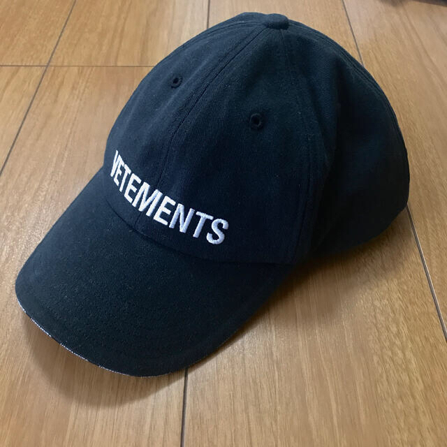 VETEMENTS x Reebok キャップ