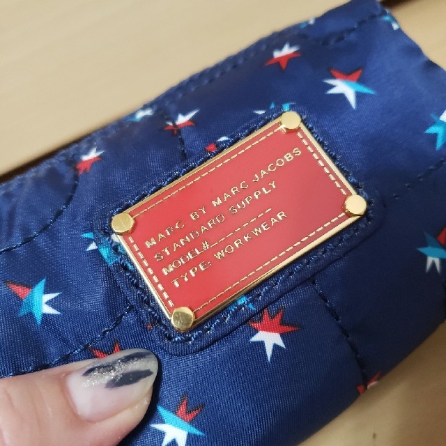 MARC BY MARC JACOBS(マークバイマークジェイコブス)の美品 MARC BY MARC JACOBS 星柄ポーチ レディースのファッション小物(ポーチ)の商品写真