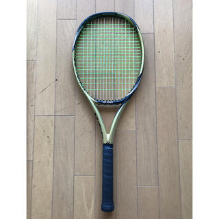 ヨネックス(YONEX)の美品YONEX テニスラケットE zone98ゴールドバージョンG2(ラケット)