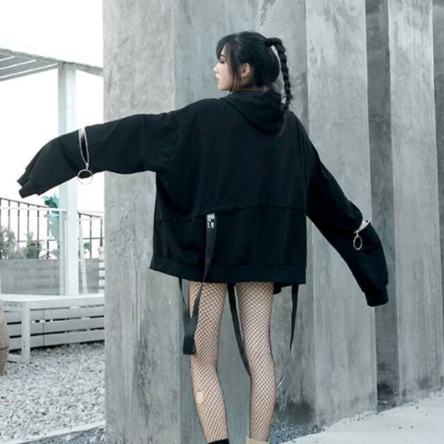 Lサイズ ベルト パーカー トップスの通販 By ララ S Shop ラクマ