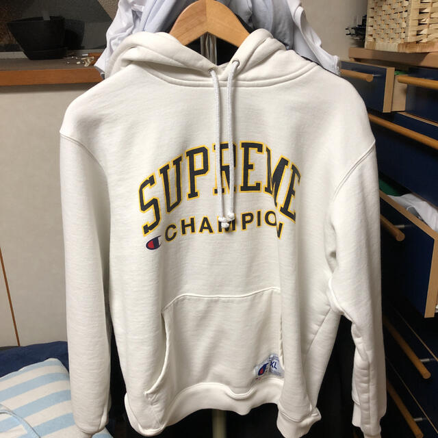 本物の supreme × champion コラボパーカー パーカー