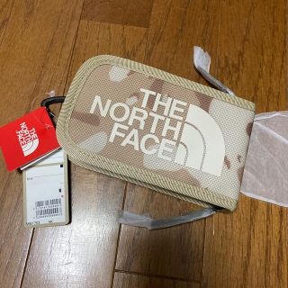 ザノースフェイス(THE NORTH FACE)のノースフェイス　スマホケース　迷彩　BCユーティリティポケット(ウエストポーチ)