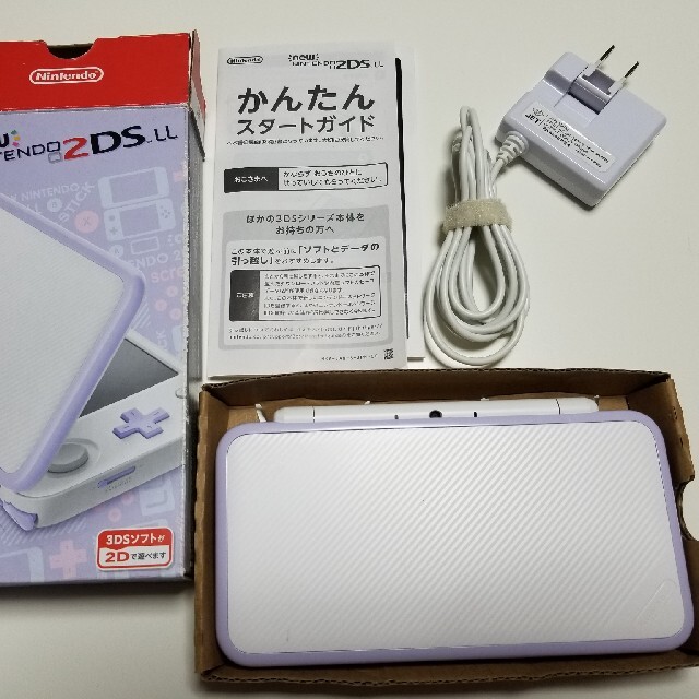 ニンテンドー2DS(ニンテンドー2DS)のNintendo 他ゲーム機本体 NEW ニンテンドー 2DS LL ホワイト エンタメ/ホビーのゲームソフト/ゲーム機本体(携帯用ゲーム機本体)の商品写真