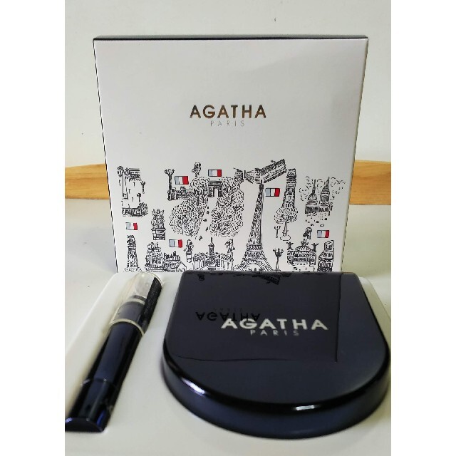 AGATHA(アガタ)のAGATHA PARISフィッティングメイクアップキット コスメ/美容のベースメイク/化粧品(ファンデーション)の商品写真