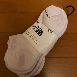 ザノースフェイス(THE NORTH FACE)の新品 ザ ノースフェイス ソックス 3足 M(ソックス)