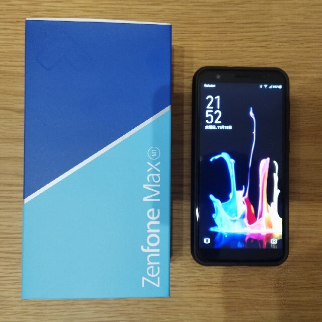 ASUS(エイスース)のZenFone Max (M1) ZB555KL ルビーレッド スマホ/家電/カメラのスマートフォン/携帯電話(スマートフォン本体)の商品写真