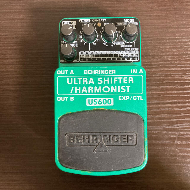 US600　shifter/harmonist　エフェクター　BEHRINGER　ultra