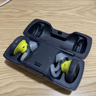 ボーズ(BOSE)のBOSEサウンドスポーツフリーワイヤレス(ヘッドフォン/イヤフォン)