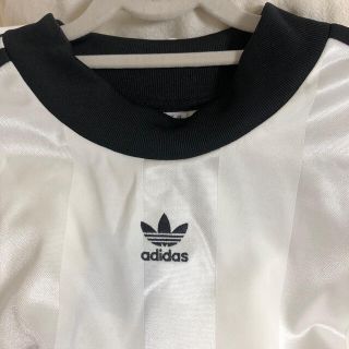 アディダス(adidas)のadidas トップス　Tシャツ　ペアでも😆(Tシャツ(長袖/七分))