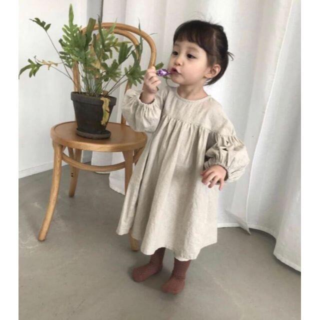 子供服　お袖ポワンワンピース　胸元切り返し　女の子　新品　コットンリネン キッズ/ベビー/マタニティのキッズ服女の子用(90cm~)(ワンピース)の商品写真