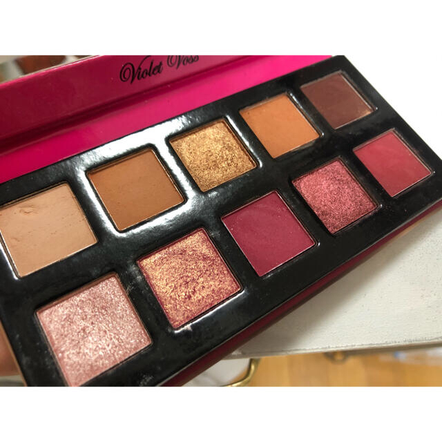 美品❤️Violet voss アイシャドウパレット💕 コスメ/美容のベースメイク/化粧品(アイシャドウ)の商品写真