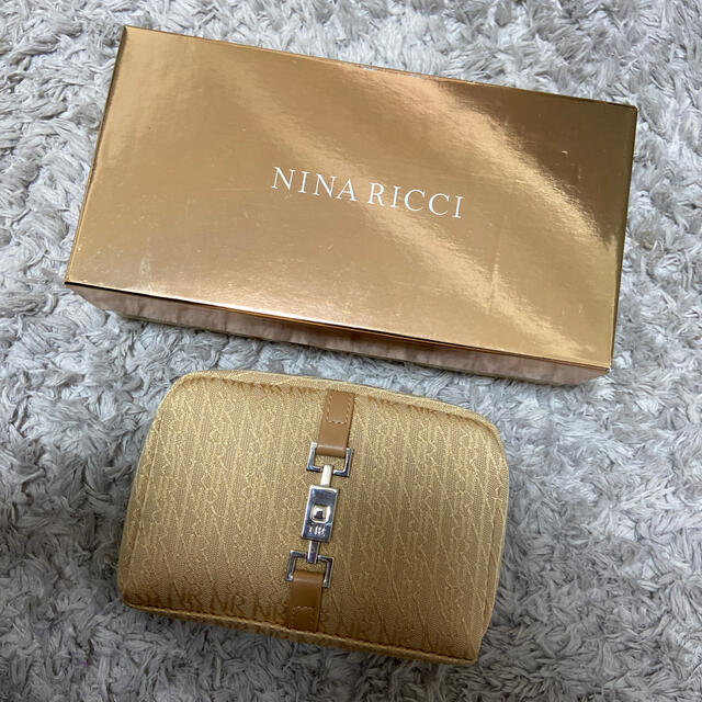 NINA RICCI(ニナリッチ)のNINA RICCI ニナリッチ 化粧ポーチ(コンパクトミラー、ライナー入れ付) レディースのファッション小物(ポーチ)の商品写真