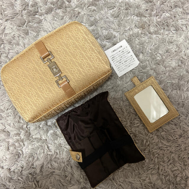 NINA RICCI(ニナリッチ)のNINA RICCI ニナリッチ 化粧ポーチ(コンパクトミラー、ライナー入れ付) レディースのファッション小物(ポーチ)の商品写真