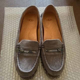 アグ(UGG)のUGG ダビーナスリッポンフラットシューズ　スウェードグレー(スリッポン/モカシン)