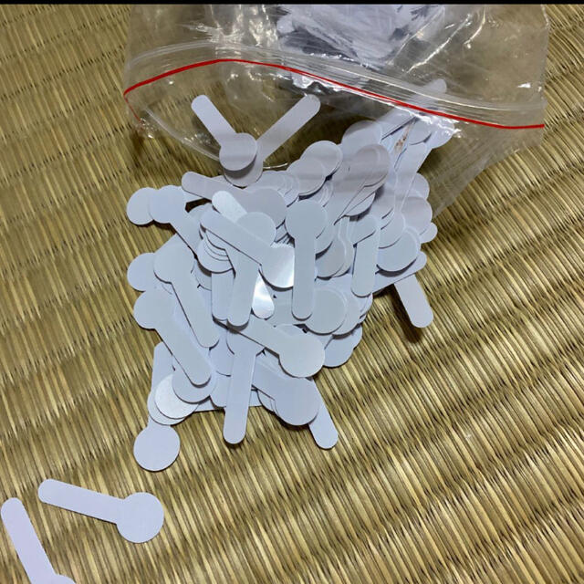 50枚300 ボタン電池絶縁シート ライドブック プログライズキー ハンドメイドの素材/材料(各種パーツ)の商品写真