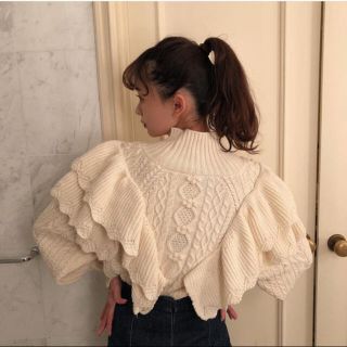 ZARA - フリルニット セーターの通販 by かな|ザラならラクマ