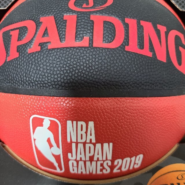 SPALDING(スポルディング)のNBA JAPAN GAMES 2019 バスケットボール7号 スポーツ/アウトドアのスポーツ/アウトドア その他(バスケットボール)の商品写真