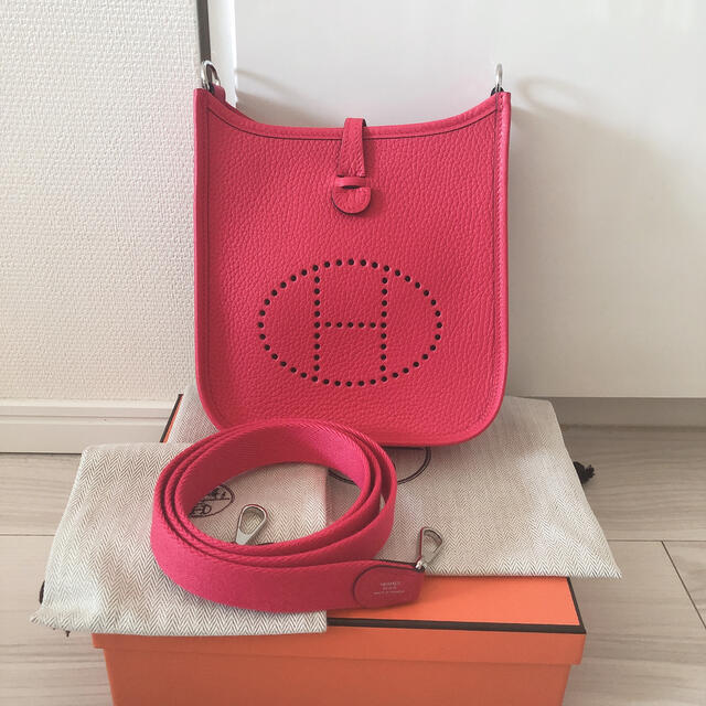 HERMES(エルメス)のHERMES エルメス エブリン アマゾーヌ エブリンTPM ミニエブリン レディースのバッグ(ショルダーバッグ)の商品写真