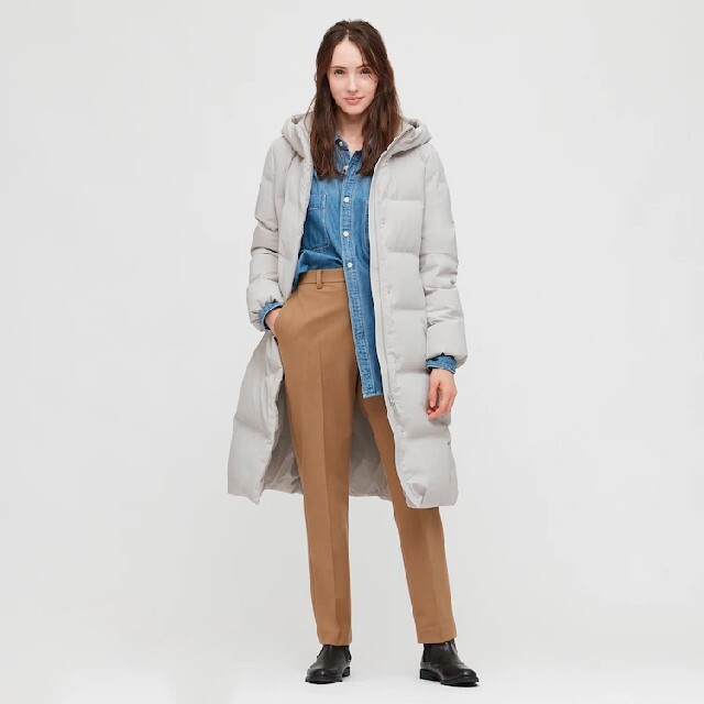 UNIQLO(ユニクロ)のUNIQLO シームレスダウンコート レディースのジャケット/アウター(ダウンコート)の商品写真