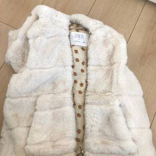 ザラキッズ(ZARA KIDS)のZara baby ベスト　ふわふわもこもこ　ジャケット　上着(ジャケット/上着)