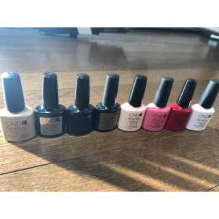 シェラック(SHELLAC)のシェラック UVベースコート、UVトップコート、UVカラーコート(ネイルトップコート/ベースコート)