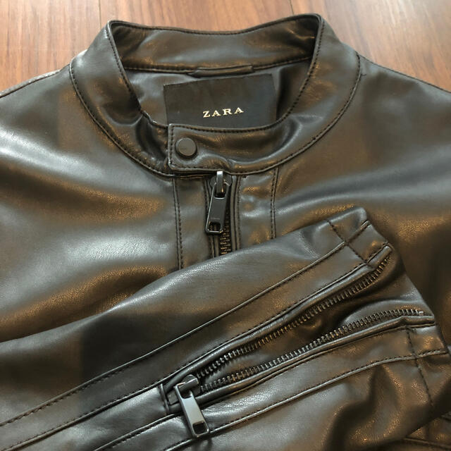 ZARA(ザラ)のzara  シングルライダース　 メンズのジャケット/アウター(ライダースジャケット)の商品写真