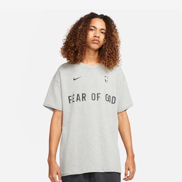 FEAR OF GOD(フィアオブゴッド)のNIKE FEAR OF GOD メンズのトップス(Tシャツ/カットソー(半袖/袖なし))の商品写真