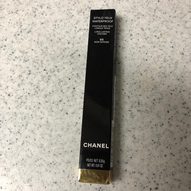 CHANEL(シャネル)の新品 CHANEL スティロユーウォータープルーフアイライナーペンシル  コスメ/美容のベースメイク/化粧品(アイライナー)の商品写真