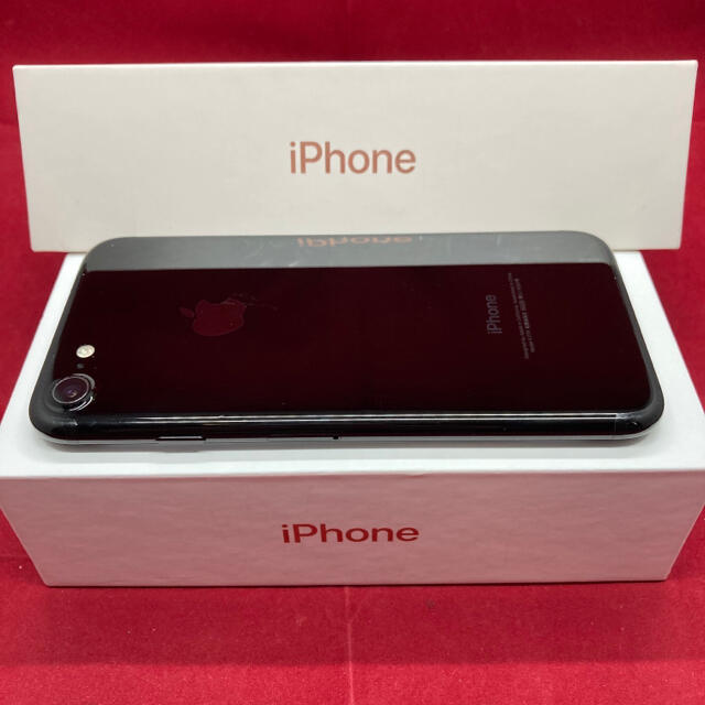 フリー】 Apple - SIMフリー iPhone7 128GB ジェットブラック 美品の通販 by une pomme｜