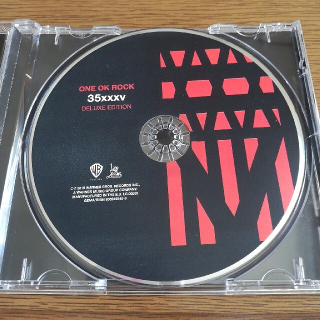 ONE OK ROCK(ワンオクロック)の35xxxv    DELUXE EDITION   エンタメ/ホビーのCD(ポップス/ロック(邦楽))の商品写真