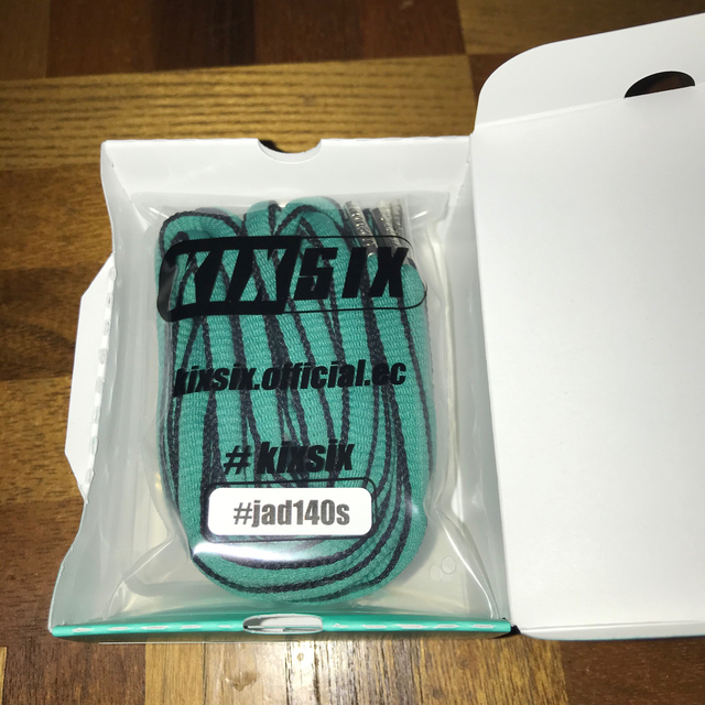 新品未使用品　KIXSIX SIDESTRIPEOVALLACE BOX