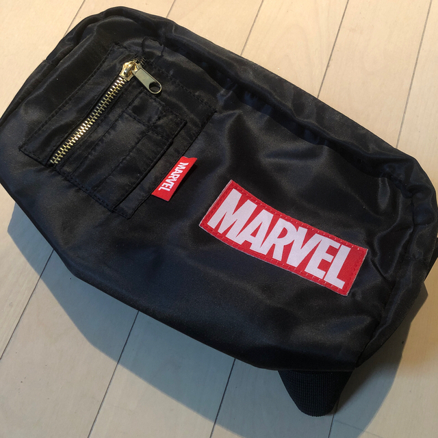 MARVEL(マーベル)の【再値下げしました！】マーベルボディバッグ レディースのバッグ(ボディバッグ/ウエストポーチ)の商品写真