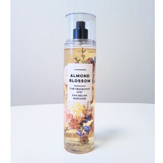 Bath&Body Works ボディミスト アーモンドブロッサム(香水(女性用))