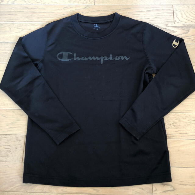 Champion(チャンピオン)のchampion サッカー　練習着　トレーニングウェア　長袖　140 スポーツ/アウトドアのサッカー/フットサル(ウェア)の商品写真