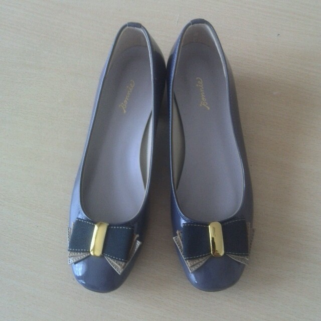 ♥リボンパンプス♥お取り引き中♥ レディースの靴/シューズ(ハイヒール/パンプス)の商品写真