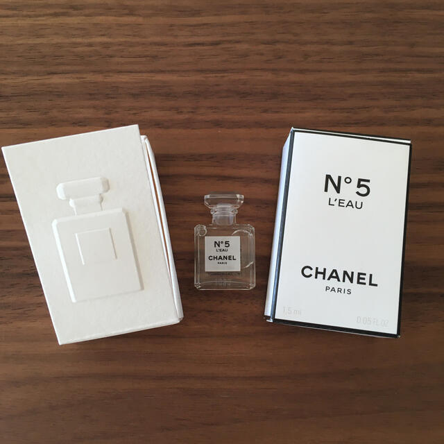 CHANEL(シャネル)のCHANEL 香水 サンプル N°5 コスメ/美容の香水(香水(女性用))の商品写真