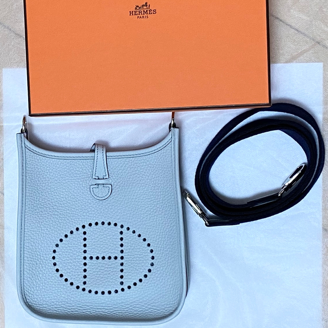 Hermes(エルメス)の新品未使用　エルメス  エブリン　TPM アマゾーヌ レディースのバッグ(ショルダーバッグ)の商品写真