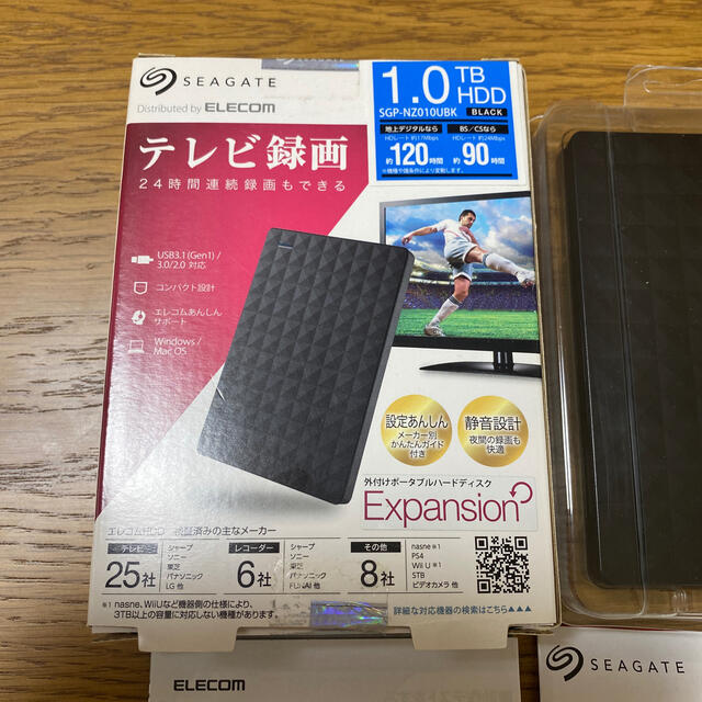 ELECOM(エレコム)の外付けポータブルハードディスク　1.0TB スマホ/家電/カメラのテレビ/映像機器(テレビ)の商品写真