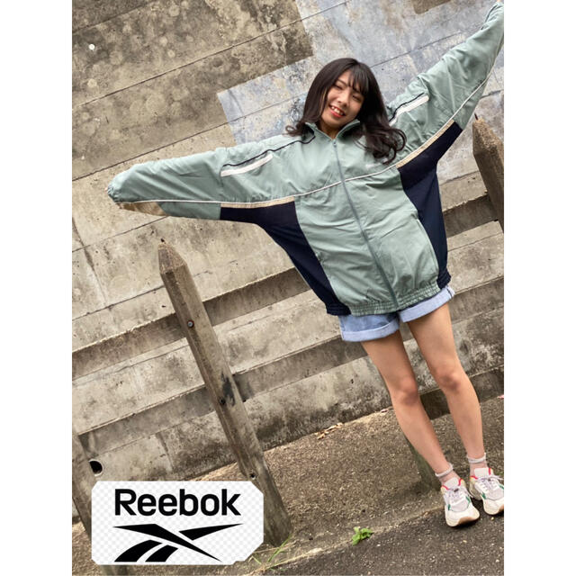 Reebok ナイロンジャンパー　ビンテージ　　男子　女子