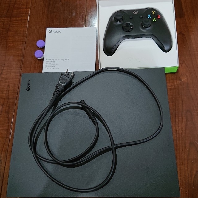 家庭用ゲーム機本体xboxone x