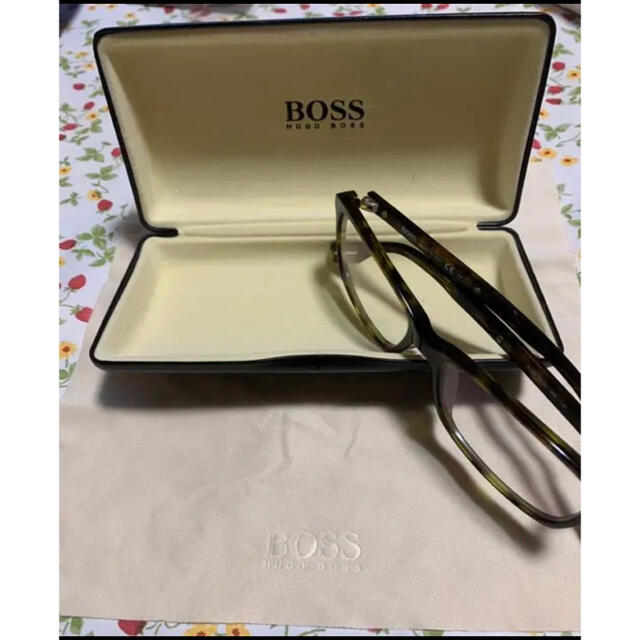 HUGO BOSS(ヒューゴボス)のHUGO BOSS 伊達メガネ　6019J イタリア製 メンズのファッション小物(サングラス/メガネ)の商品写真