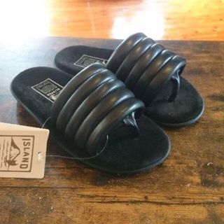 アイランドスリッパ(ISLAND SLIPPER)の新品未使用 アイランドスリッパ size 4 ISLAND SLIPPER(サンダル)