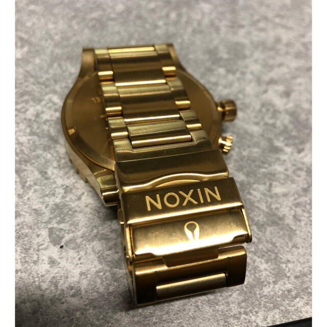 ニクソン　腕時計　ゴールド　A057502