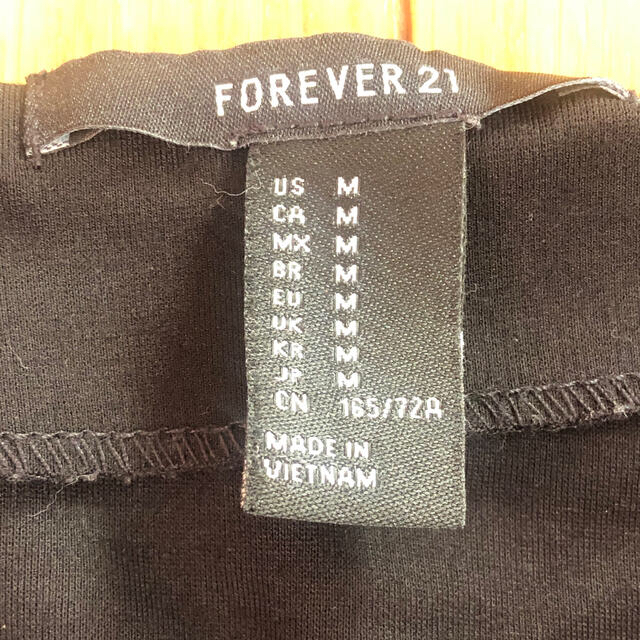 FOREVER 21(フォーエバートゥエンティーワン)のForever21タイトスカート　ブラック レディースのスカート(ミニスカート)の商品写真