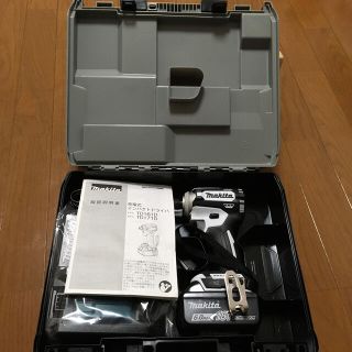 マキタ(Makita)のマキタ　TD171DGXW 新品未使用品(工具)