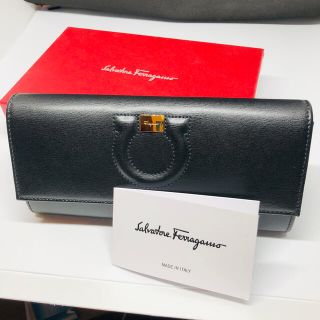 サルヴァトーレフェラガモ(Salvatore Ferragamo)のサントヴァトーレフェラガモ長財布.NERO CALF(財布)