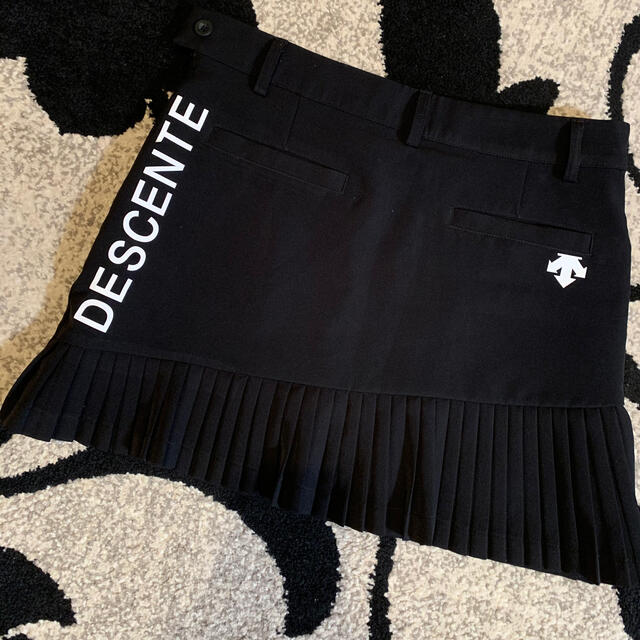 DESCENTE ゴルフスカート　レディース