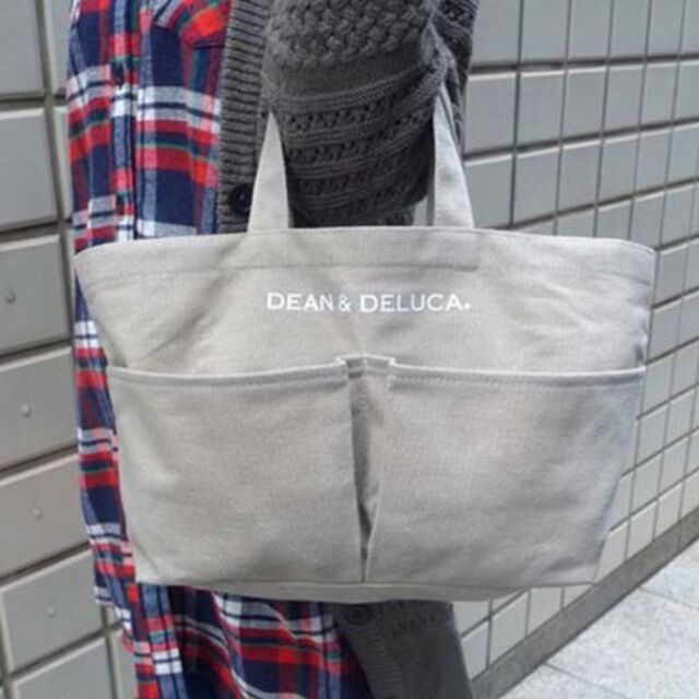 DEAN & DELUCA(ディーンアンドデルーカ)の☆DEAN & DELUCA☆ディーン&デルーカ☆ベジバッグ☆トートバッグ☆ レディースのバッグ(トートバッグ)の商品写真